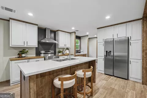 Kitchen - 45 2nd, Midway, GA 31320 photo 4 of 8