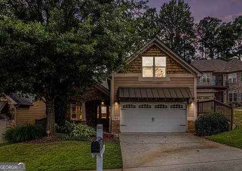 180 Greenview Dr, Newnan, GA 30265