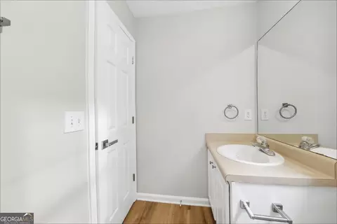 Bath - 70 Shadowbrook Trce, Covington, GA 30016 photo 2 of 3