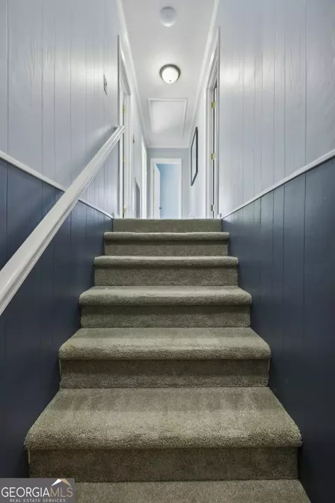 Entry Way - 110 Hazel Dr, Dalton, GA 30721 photo 3 of 4
