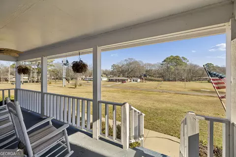 Exterior - 110 Hazel Dr, Dalton, GA 30721 photo 1 of 19