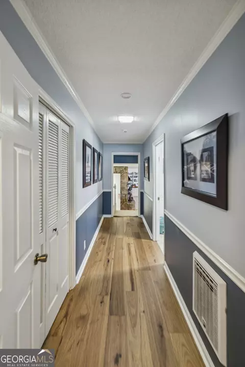Entry Way - 110 Hazel Dr, Dalton, GA 30721 photo 2 of 4