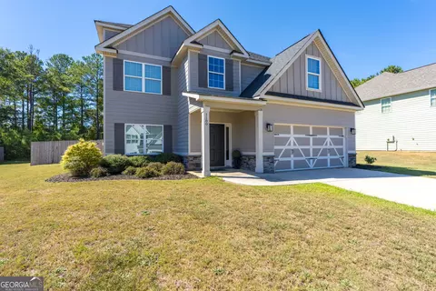 Exterior - 1180 Victorian Blvd, Forsyth, GA 31029 photo 4 of 6