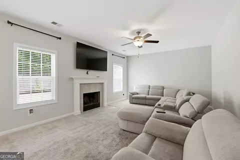 Living - 1180 Victorian Blvd, Forsyth, GA 31029 photo 1 of 2