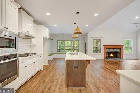 Kitchen - 105 Laurel Forest Dr, Tyrone, GA 30290 photo 1 of 3