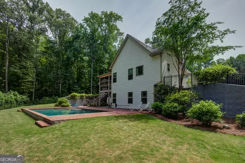 Exterior - 105 Laurel Forest Dr, Tyrone, GA 30290 photo 10 of 17