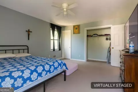 Bedroom - 2581 Bluffton Rd, Buford, GA 30519 photo 2 of 7