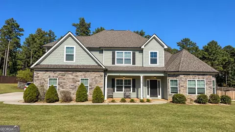 79 Indian Trl, Senoia, GA 30276