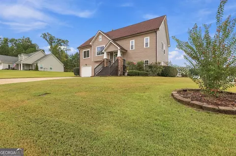 Exterior - 101 Boston Ct, Lagrange, GA 30241 photo 5 of 12