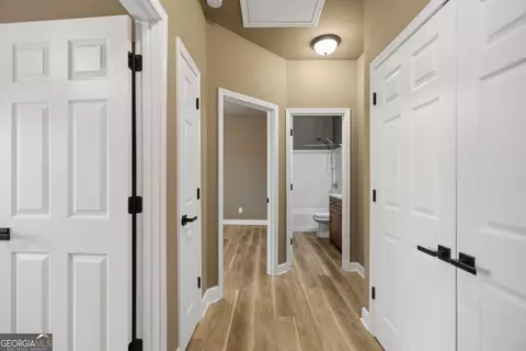 Entry Way - 101 Boston Ct, Lagrange, GA 30241 photo 4 of 6