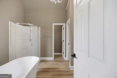 Entry Way - 101 Boston Ct, Lagrange, GA 30241 photo 5 of 6