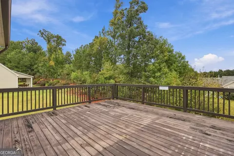 Exterior - 101 Boston Ct, Lagrange, GA 30241 photo 11 of 12