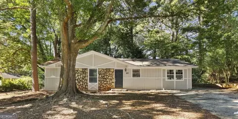 1677 Liberty Vly, Decatur, GA 30032