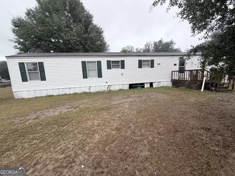 165 Long Bay Rd, Twin City, GA 30471