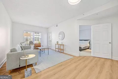 1075 Peachtree Walk NE #A301, Atlanta, GA 30309