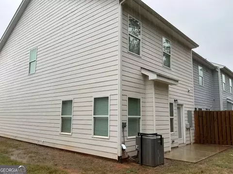 Exterior - 11607 Chatham Dr, Hampton, GA 30228 photo 1 of 3