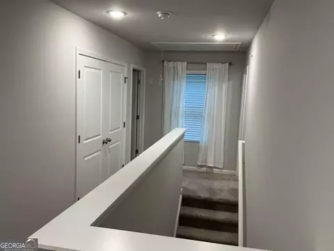 Entry Way - 11607 Chatham Dr, Hampton, GA 30228 photo 11 of 17