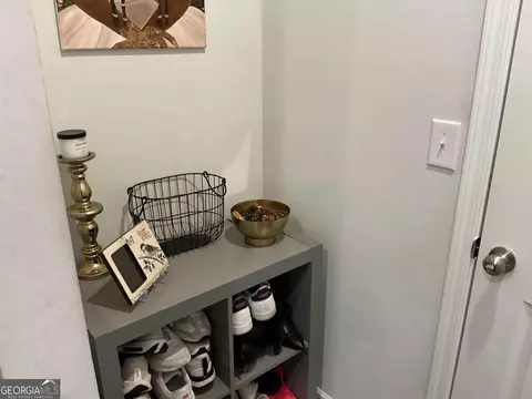 Entry Way - 11607 Chatham Dr, Hampton, GA 30228 photo 7 of 17