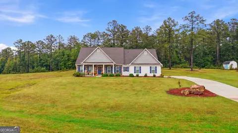 Exterior - 119 Mylee Cv, Barnesville, GA 30204 photo 2 of 7