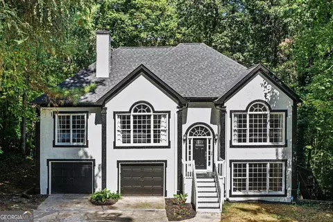 3330 Forrest Bend Ln, Snellville, GA 30039