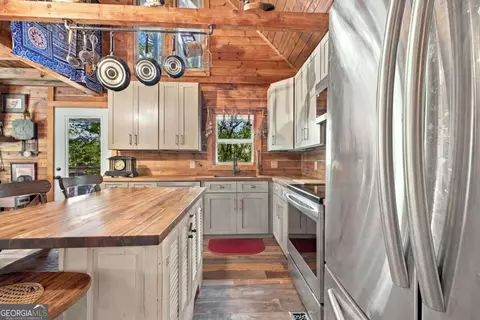 Kitchen - Undisclosed, Jasper, GA 30143 photo 1 of 7