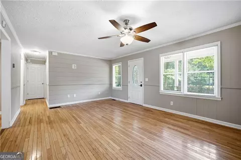 Living - Undisclosed, Clarkesville, GA 30523 photo 2 of 5