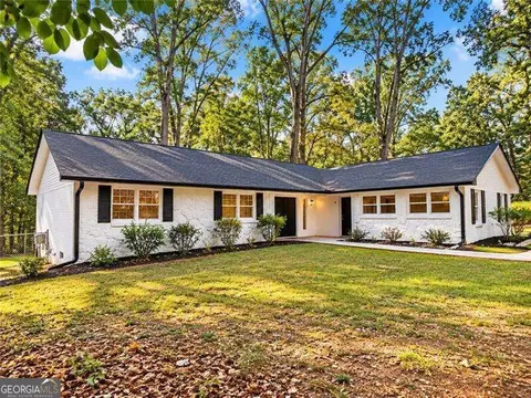 4783 Hickory Ct SW, Lilburn, GA 30047