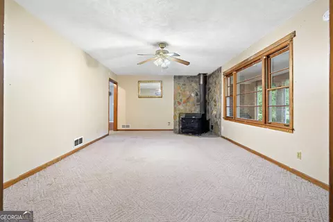 Living - 195 Rosewood Ave, Tyrone, GA 30290 photo 1 of 2