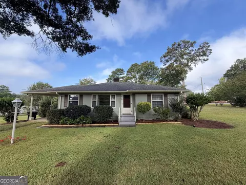 838 Berkshire Dr, Washington, GA 30673