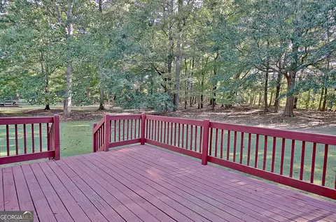 Exterior - 125 Hedgewick Way, Tyrone, GA 30290 photo 14 of 21