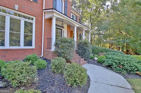 Exterior - 125 Hedgewick Way, Tyrone, GA 30290 photo 7 of 21
