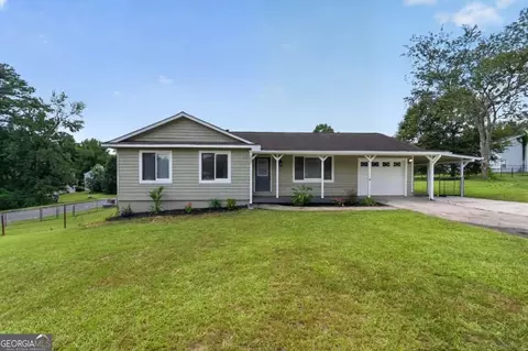 3217 Canterbury Trl, Rex, GA 30273
