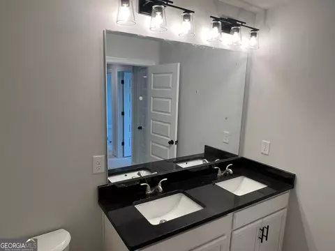 Bath - 1103 Boulder Lot 103 Dr, Gray, GA 31032 photo 1 of 4