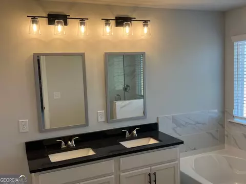 Bath - 1103 Boulder Lot 103 Dr, Gray, GA 31032 photo 3 of 4
