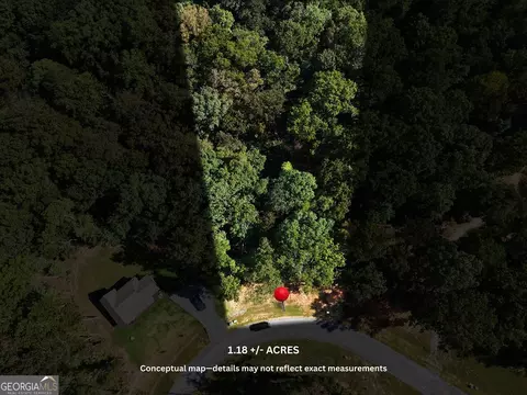 21 Lake Top Ln, Ellijay, GA 30540