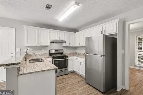 Kitchen - 3131 Ashbury Ln, Rex, GA 30273 photo 2 of 2