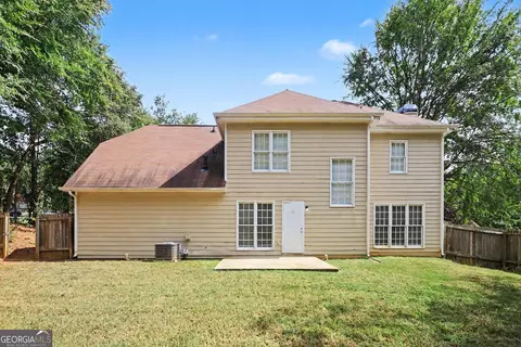 Exterior - 3131 Ashbury Ln, Rex, GA 30273 photo 2 of 3