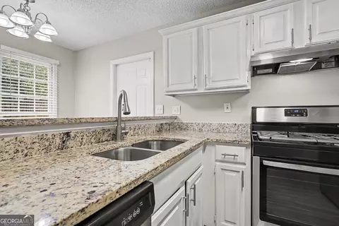 Kitchen - 3131 Ashbury Ln, Rex, GA 30273 photo 1 of 2