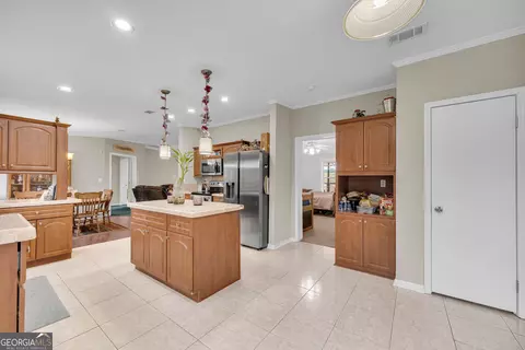Kitchen - 602 Stephens Salem Rd, Stephens, GA 30667 photo 6 of 6