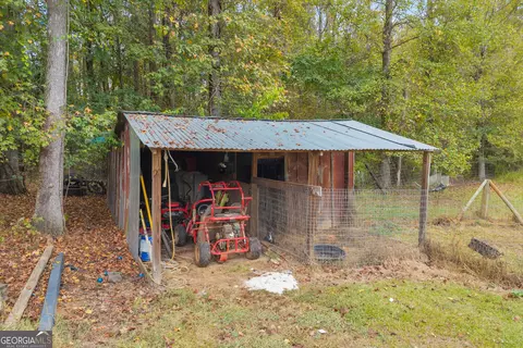 Exterior - 602 Stephens Salem Rd, Stephens, GA 30667 photo 9 of 11