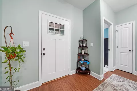 Entry Way - 324 Old Clarkesville Mill Rd, Clarkesville, GA 30523 photo 1 of 4