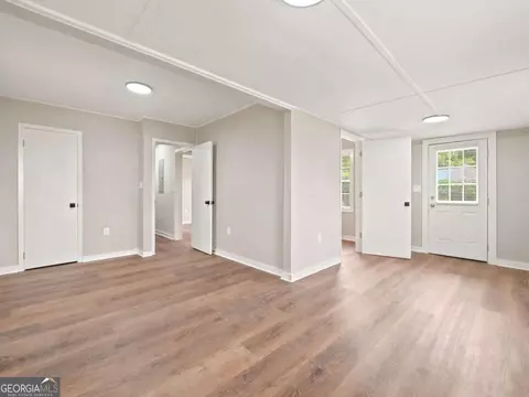 Living - 165 Cherokee Ave, Nelson, GA 30151 photo 4 of 4
