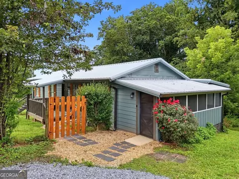 Exterior - 165 Cherokee Ave, Nelson, GA 30151 photo 10 of 16