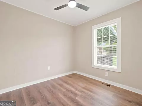 Bedroom - 165 Cherokee Ave, Nelson, GA 30151 photo 5 of 6