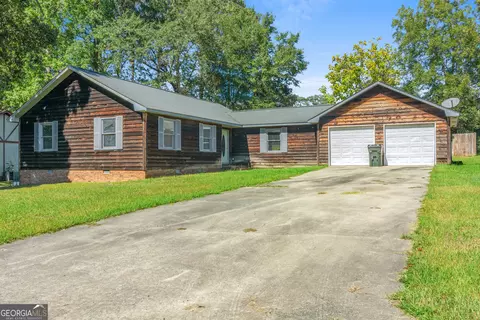 110 Springwood Dr, Warner Robins, GA 31088