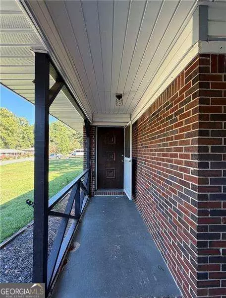 1111 Luther Dr SW, Mableton, GA 30126