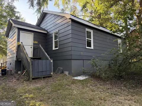 Exterior - 263 S Pond St, Toccoa, GA 30577 photo 2 of 2