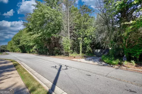 291 Hinton Cir, Covington, GA 30016 photo 8
