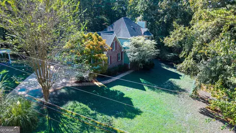 Exterior - 100 Dogwood Ct, Lagrange, GA 30240 photo 2 of 10