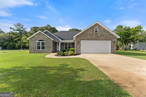 114 Water Dr, Warner Robins, GA 31088